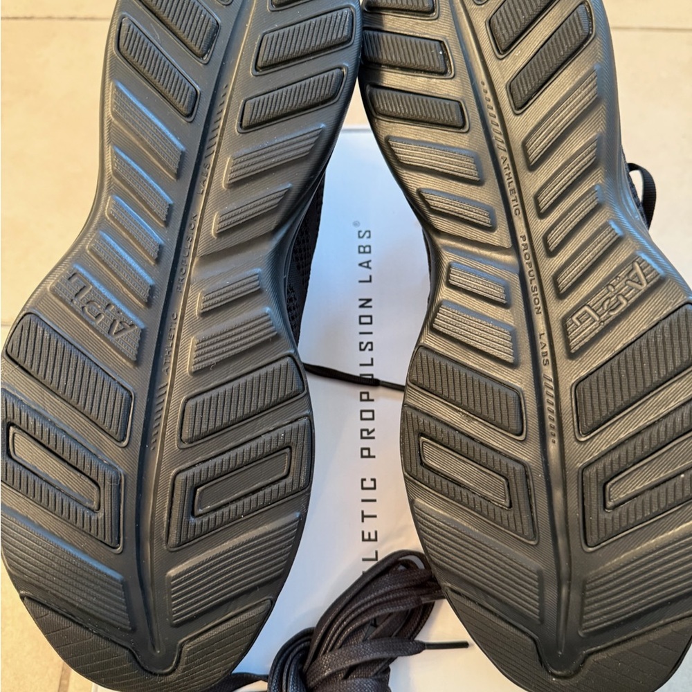 NWT APL Techloom Pro - Picture 11 of 13